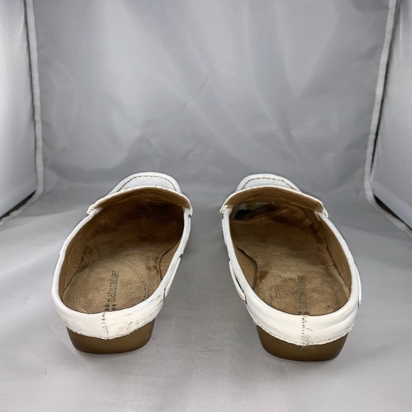 Naturalizer Gossip White Mules Slip Ons - Picture 5 of 8